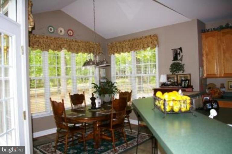 200 Monument Road Locust Grove, VA 22508 - Photo 4 of 15 Breakfast Area