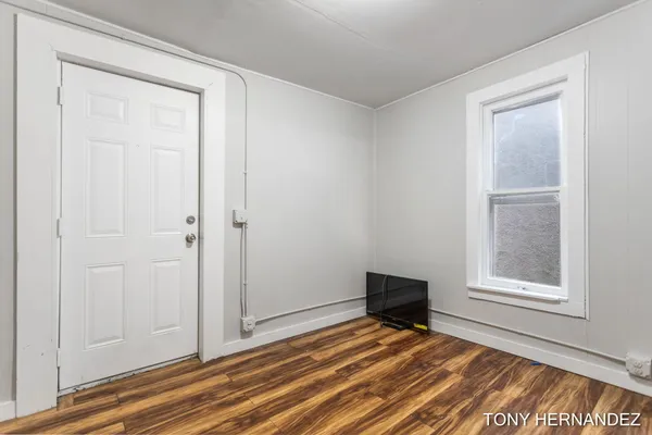 $360,000 | 1402 North Avenue Northeast, Grand Rapids, MI 49505