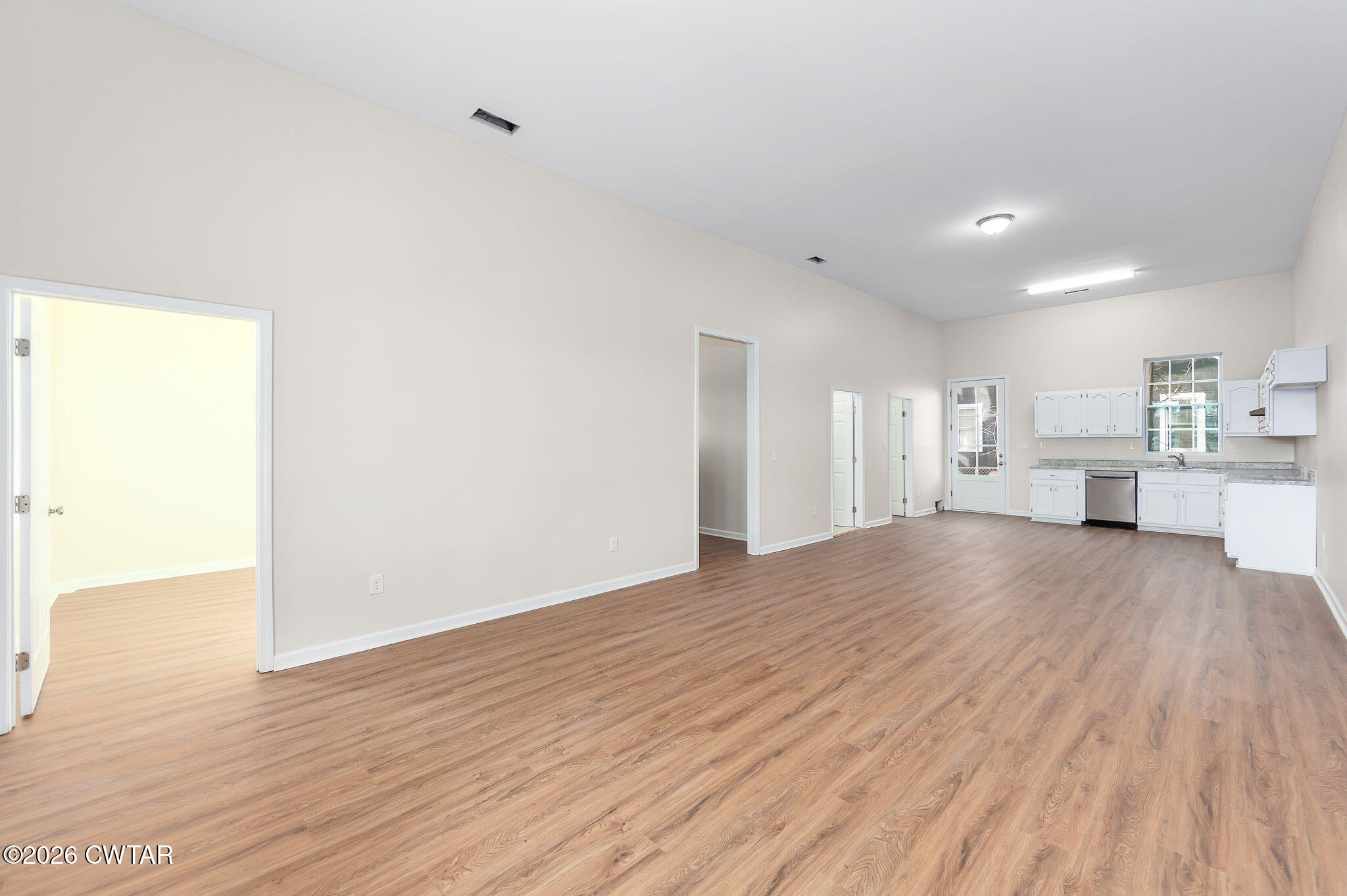 200 Lambuth Boulevard Jackson, TN 38301 - Photo 11 of 28 a view of empty room with wooden floor