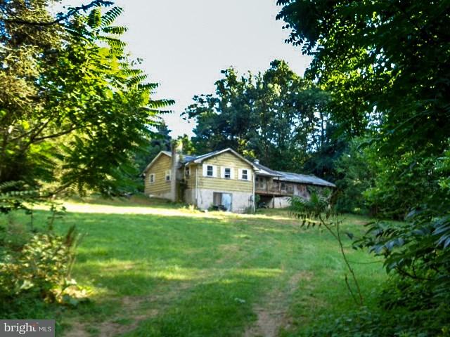 100 Lewis Road Windsor, PA 17366 - Photo 5 of 22