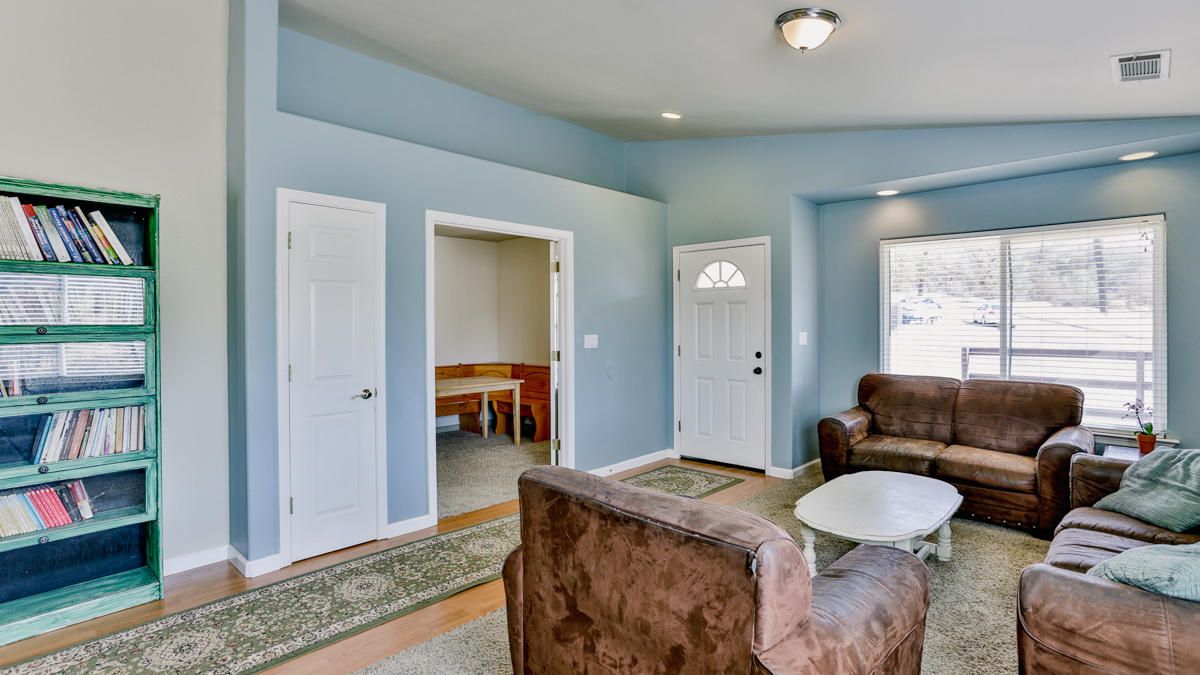 14400 Oak Run Road Oak Run, CA 96069 - Photo 8 of 32 untitled (6 of 76)