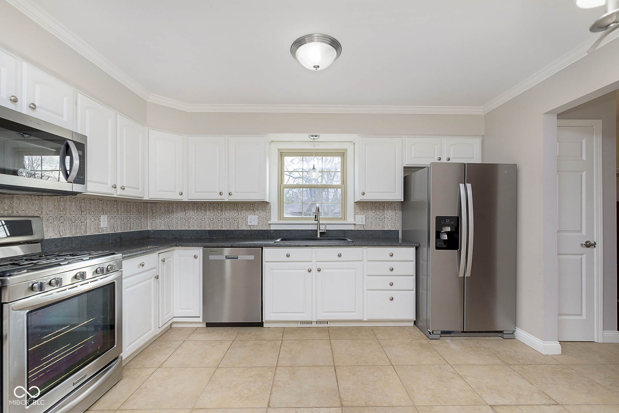 11421 Haverstick Road Carmel, IN 46033 - Photo 16 of 38 Gallery Image 16