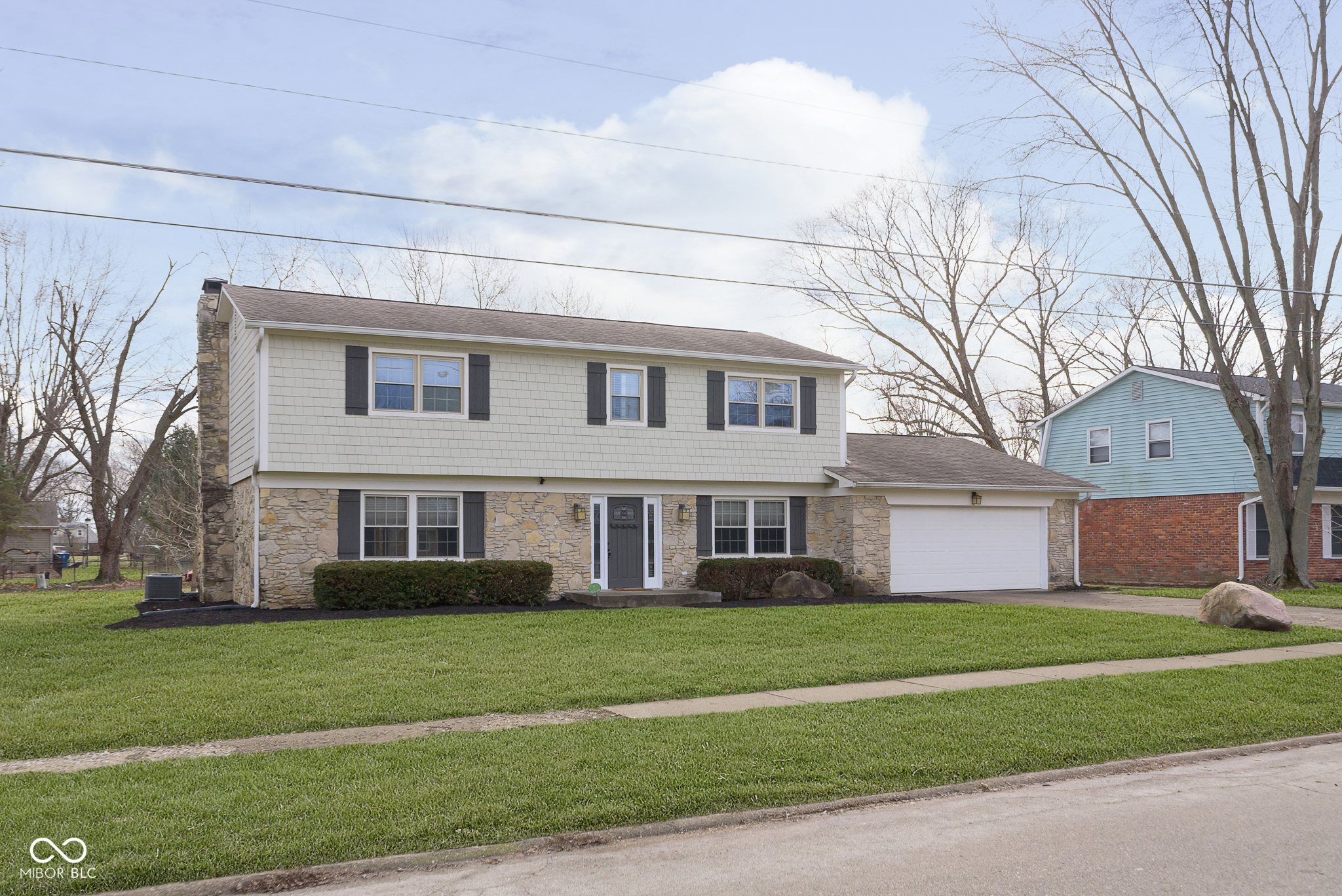 11421 Haverstick Road Carmel, IN 46033 - Photo 2 of 38 Gallery Image 2