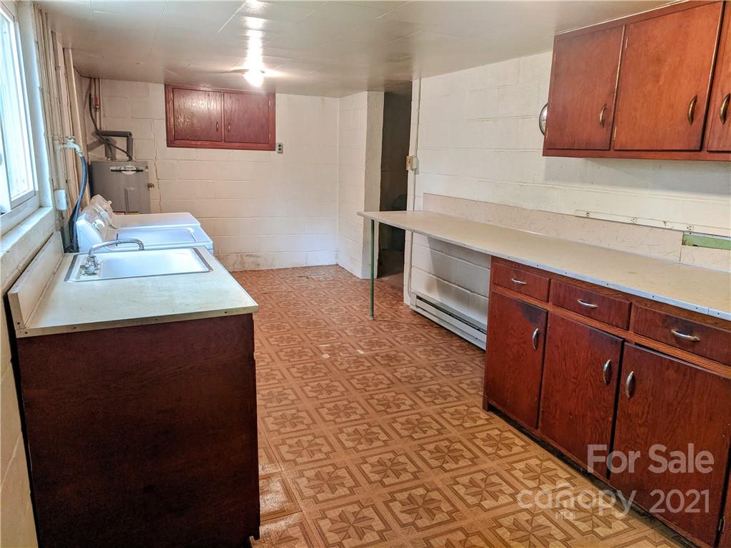 1054 Hubbard Road Hickory, NC 28601 - Photo 25 of 28 Gallery Image 25