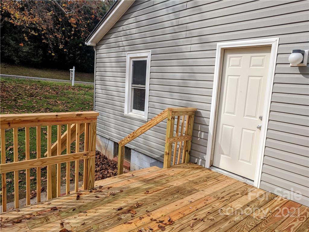 1054 Hubbard Road Hickory, NC 28601 - Photo 27 of 28 Gallery Image 27