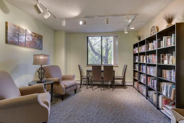 $120,000 | 2601 Kenzie Terrace, Unit 402, St. Anthony, MN 55418