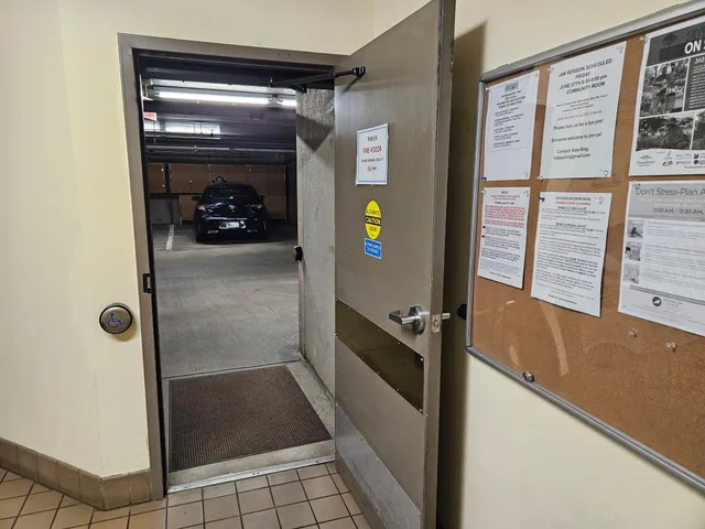 $120,000 | 2601 Kenzie Terrace, Unit 402, St. Anthony, MN 55418