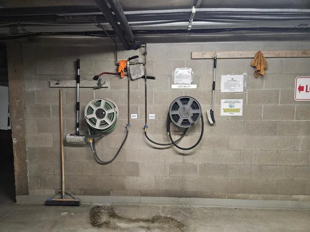 $120,000 | 2601 Kenzie Terrace, Unit 402, St. Anthony, MN 55418