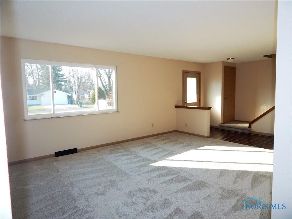 2512 Echo Road Toledo, OH 43613 - Photo 2 of 31 Gallery Image 2