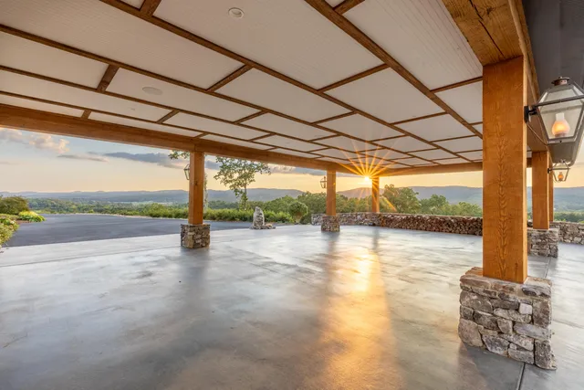 $5,250,000 | 1129 Farmersville Road, Summerville, GA 30747