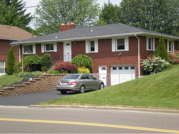 2825 Country Club Road Endicott, NY 13760 - Photo 1 of 12 Gallery Image 1