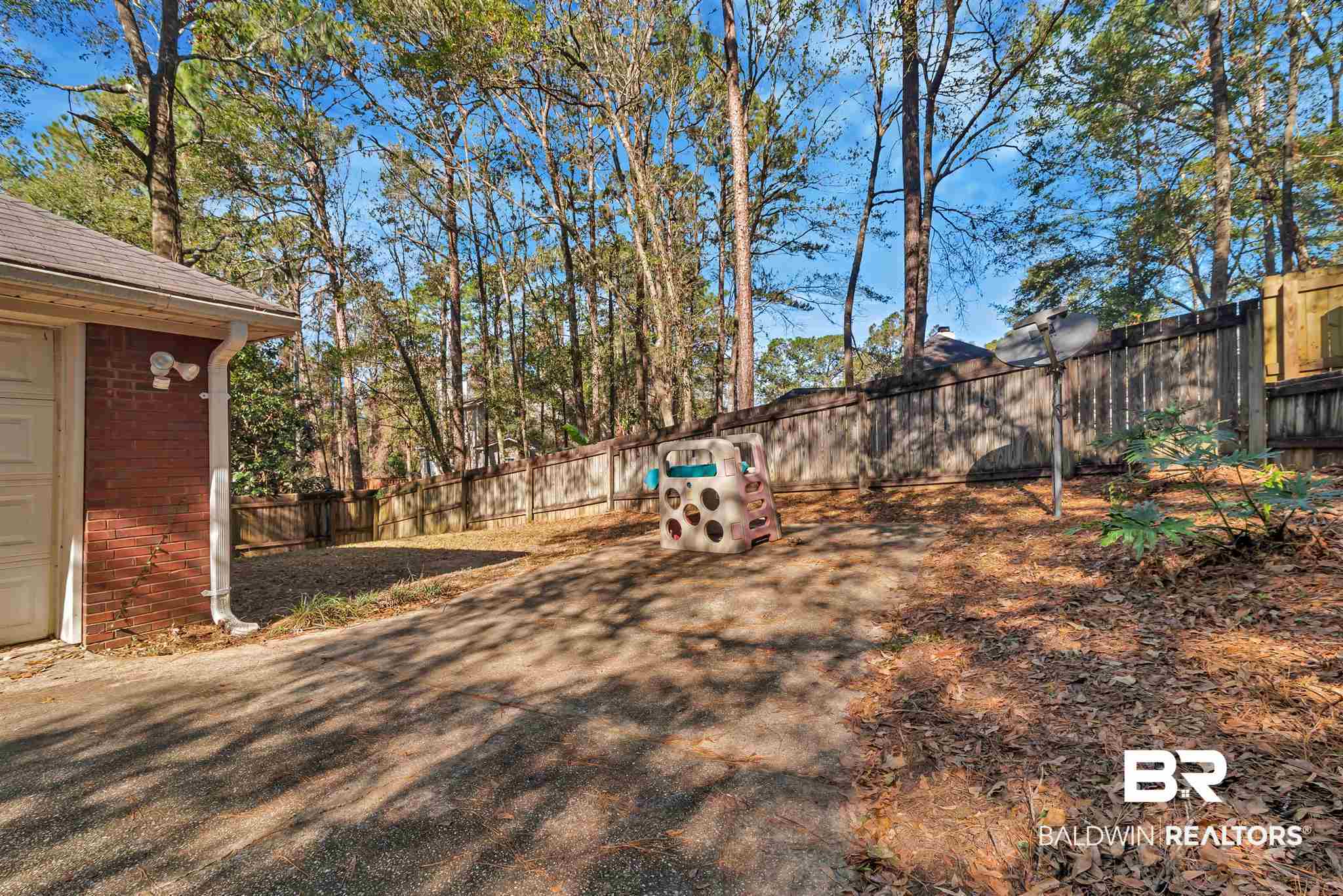 213 Ridgewood Drive Daphne, AL 36526 - Photo 4 of 25