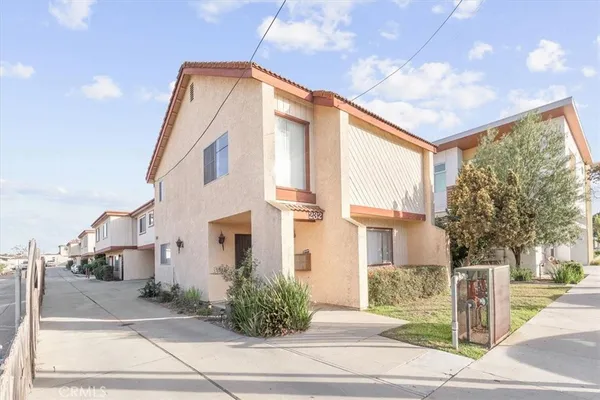$2,500 | 232 South Ramona Avenue, Unit C, Monterey Park, CA 91754