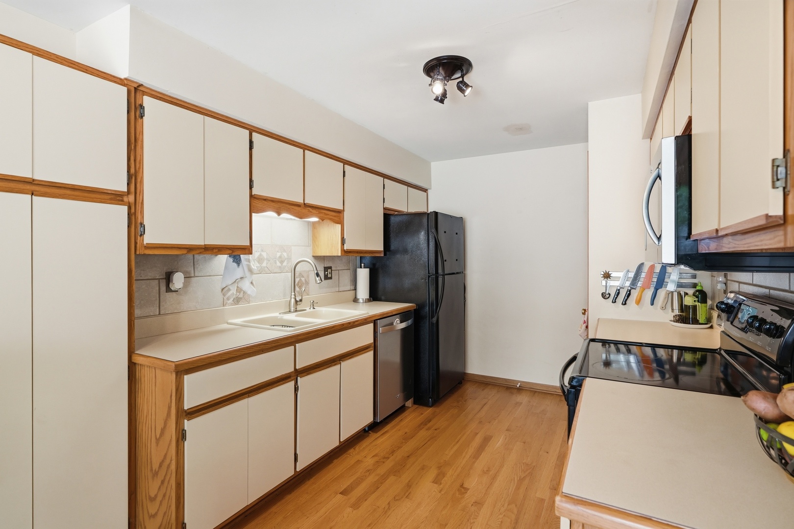 1014 Schoolgate Road, Unit 1014 New Lenox, IL 60451 - Photo 6 of 17