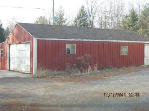 6940 Caine Road Vassar, MI 48768 - Photo 3 of 5 20114057-2.JPG