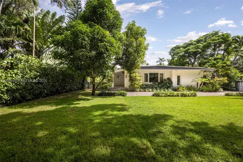 $4,190,000 | 1101 Coral Way, Coral Gables, FL 33134