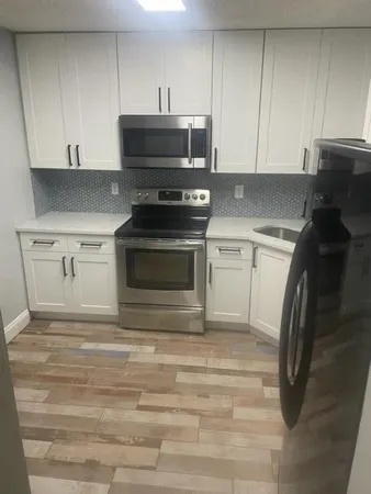 $299,900 | 2516 Northwest 49th Terrace, Unit 728, Coconut Creek, FL 33063