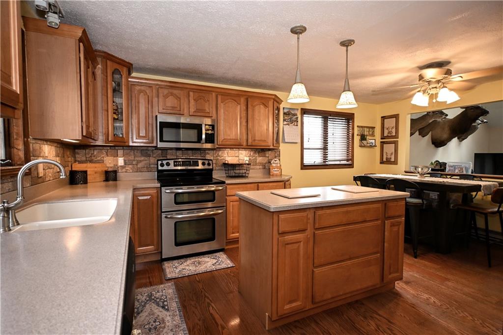 391 Maple Road Burgettstown, PA 15021 - Photo 10 of 44