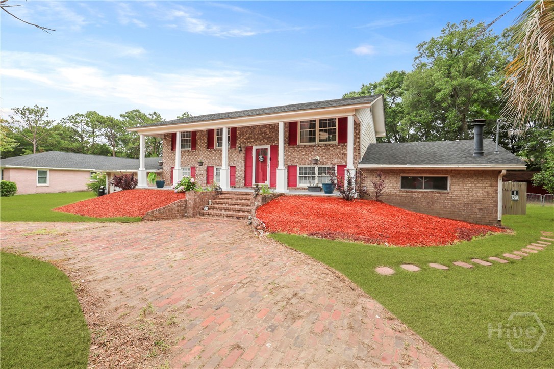 1025 Mohawk Street Savannah, GA 31419 - Photo 5 of 37