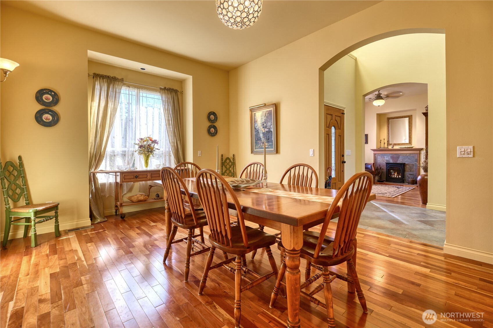 1561 Ocean View Lane Point Roberts, WA 98281 - Photo 13 of 38 Gallery Image 13