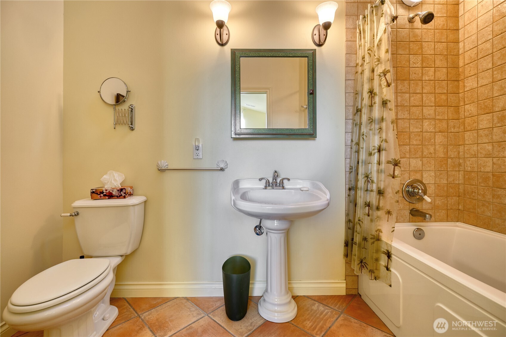 1561 Ocean View Lane Point Roberts, WA 98281 - Photo 23 of 38 Gallery Image 23