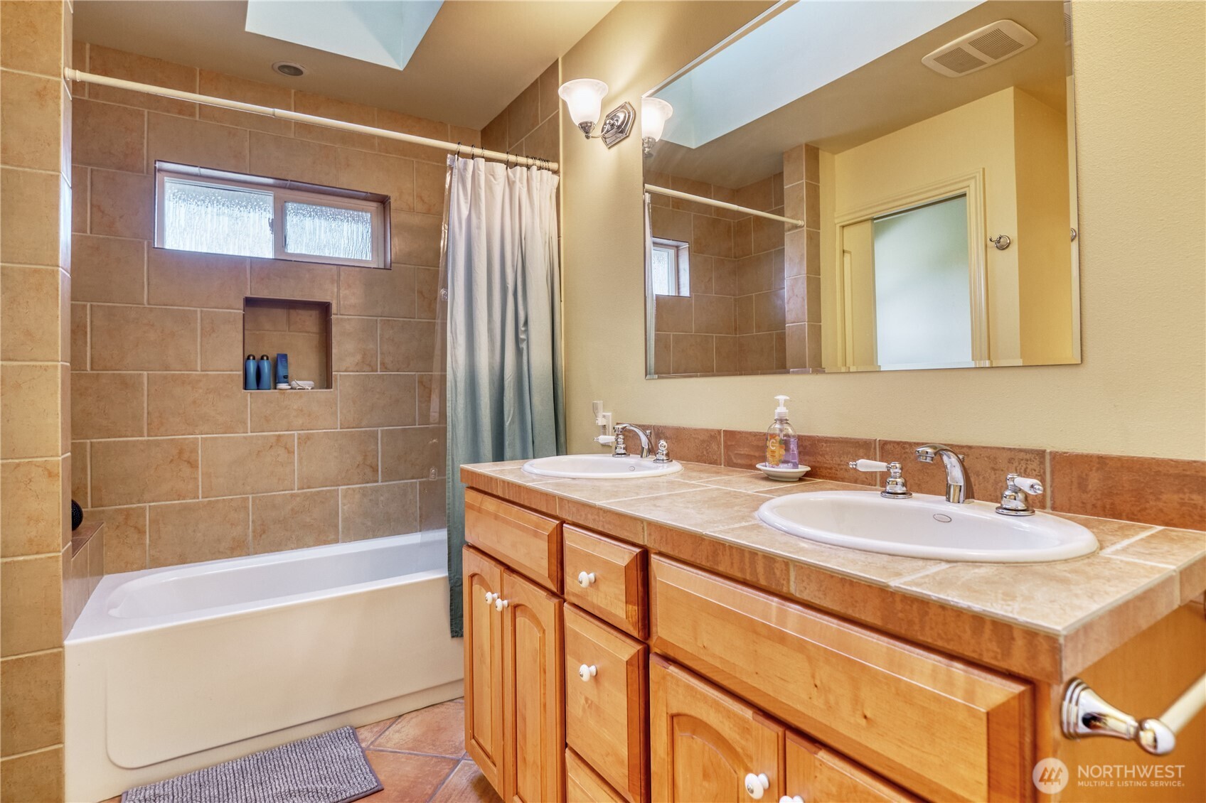 1561 Ocean View Lane Point Roberts, WA 98281 - Photo 24 of 38 Gallery Image 24
