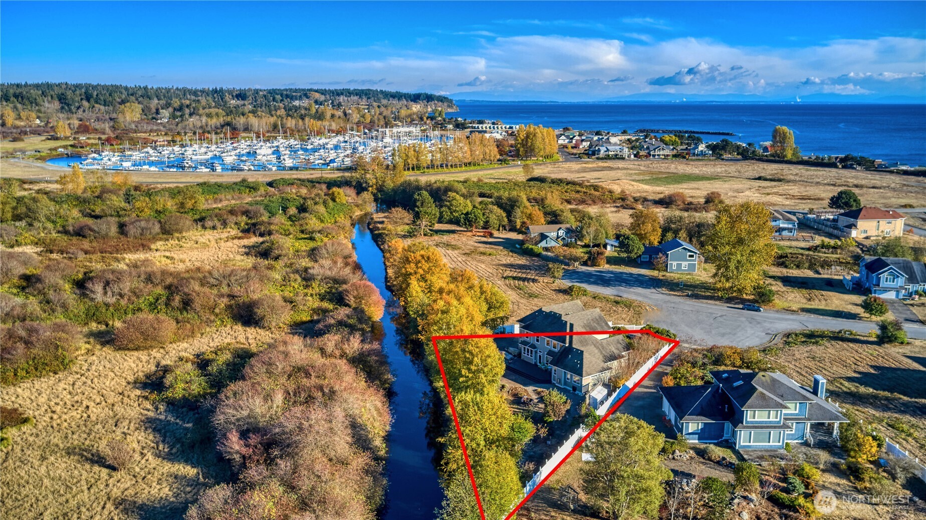 1561 Ocean View Lane Point Roberts, WA 98281 - Photo 35 of 38 Gallery Image 35
