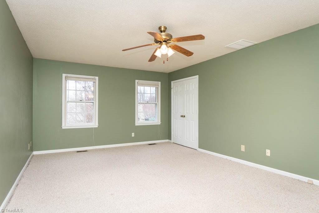 5701 Running Ridge Road Greensboro, NC 27407 - Photo 18 of 33 Gallery Image 18