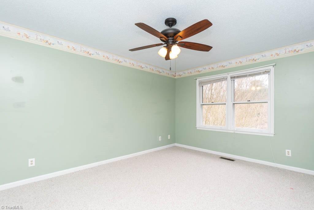 5701 Running Ridge Road Greensboro, NC 27407 - Photo 25 of 33 Gallery Image 25