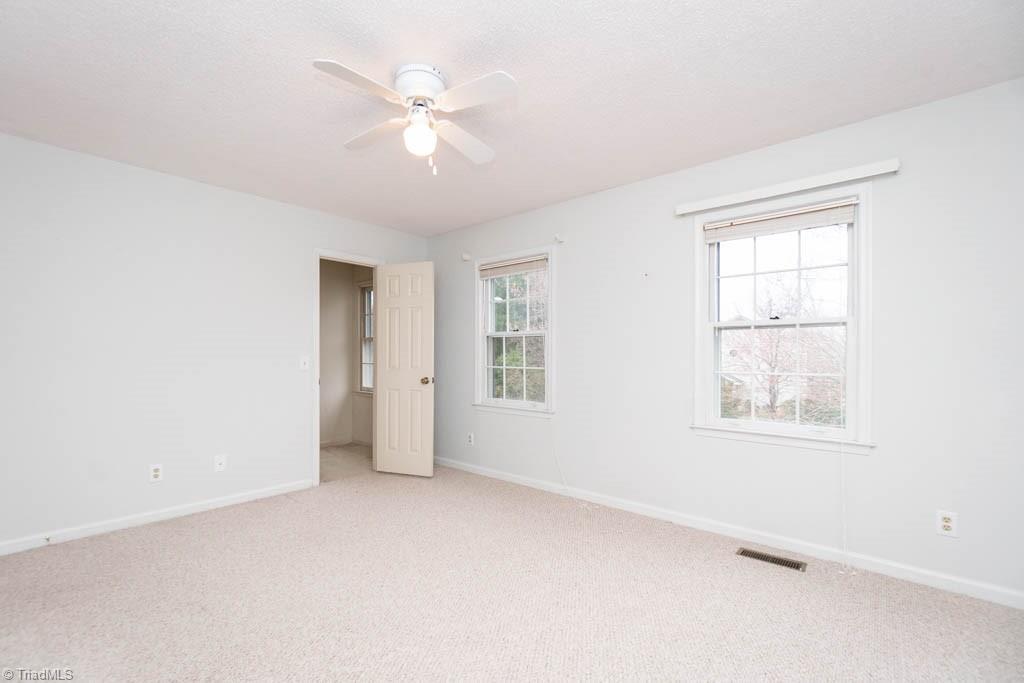 5701 Running Ridge Road Greensboro, NC 27407 - Photo 28 of 33 Gallery Image 28