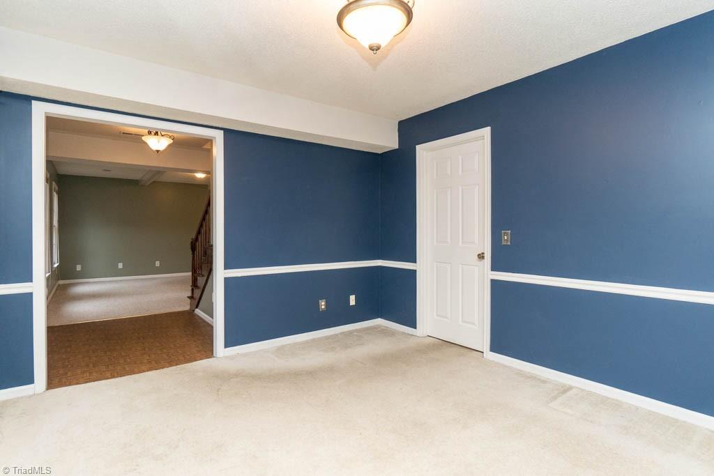 5701 Running Ridge Road Greensboro, NC 27407 - Photo 7 of 33 Gallery Image 7