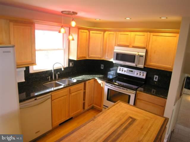 107 Sharon Road Enola, PA 17025 - Photo 6 of 15 Gallery Image 6