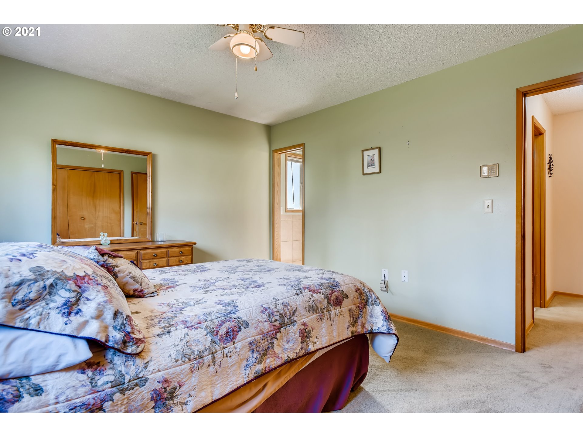 11805 Partlow Road Oregon City, OR 97045 - Photo 16 of 28 Gallery Image 16