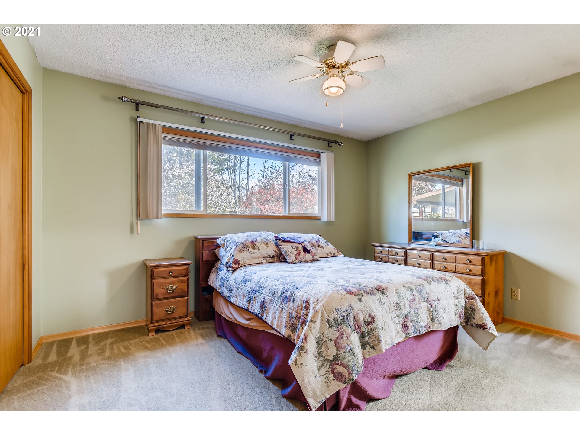11805 Partlow Road Oregon City, OR 97045 - Photo 17 of 28 Gallery Image 17