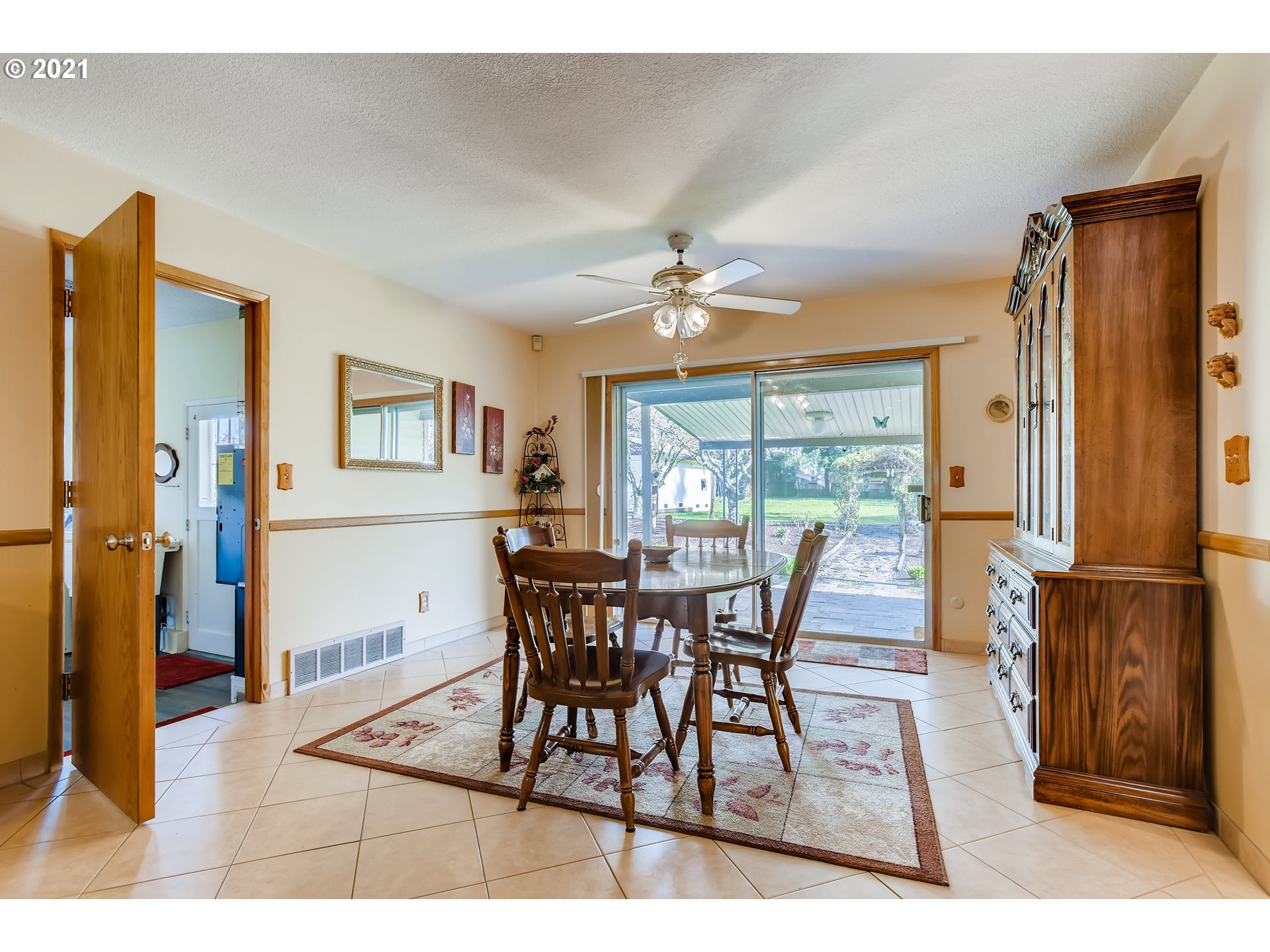 11805 Partlow Road Oregon City, OR 97045 - Photo 10 of 28 Gallery Image 10