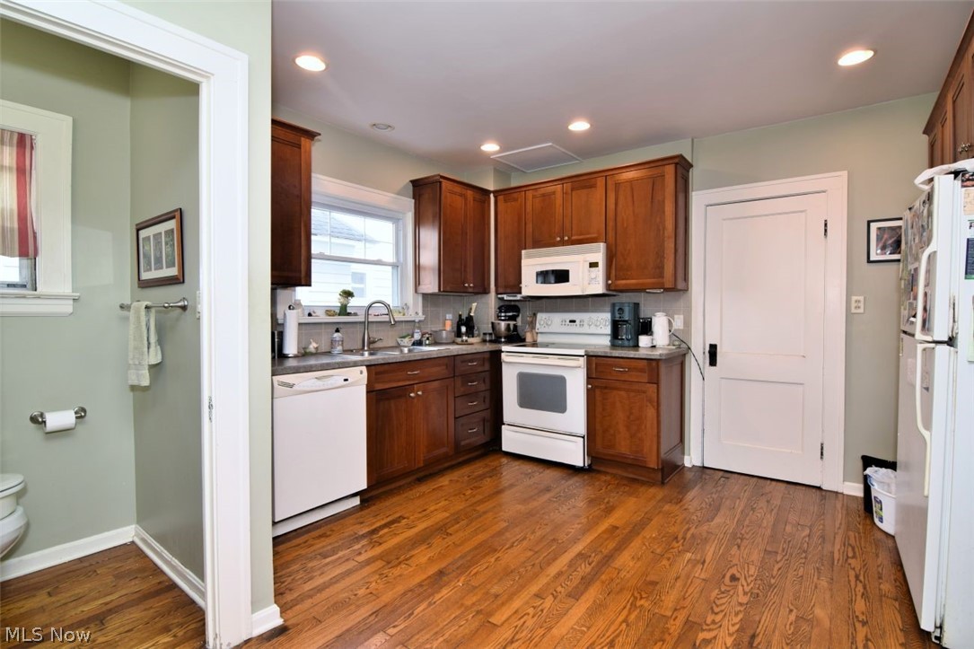 3812 Summit Park Road Cleveland Heights, OH 44121 - Photo 14 of 32 Gallery Image 14
