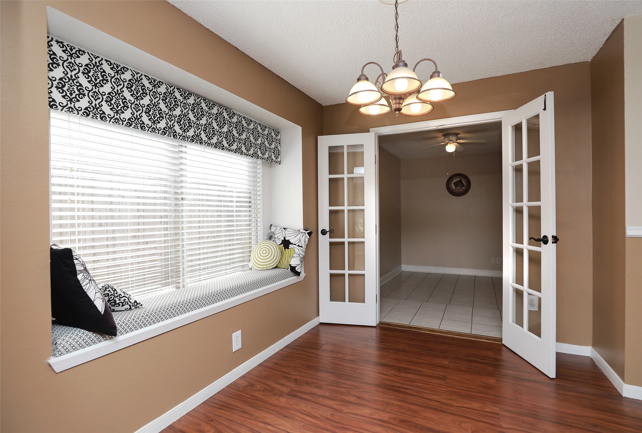 9634 Magnolia Ridge Drive Houston, TX 77070 - Photo 7 of 15 Gallery Image 7