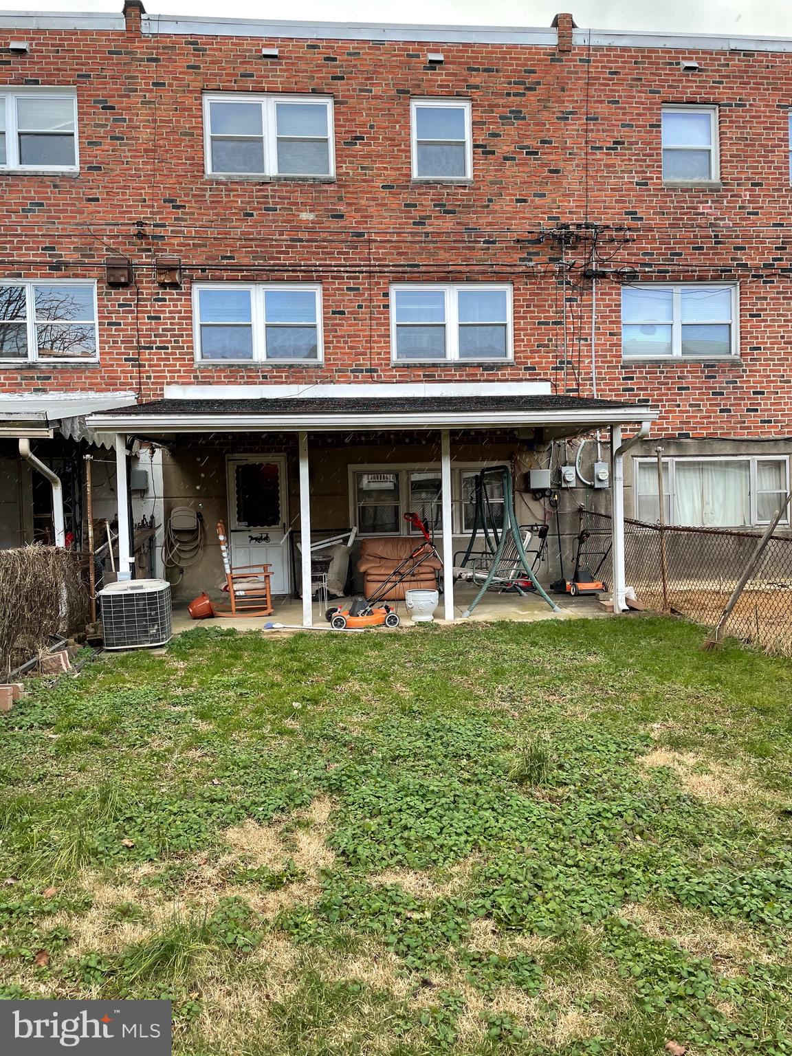 12610 Medford Road Philadelphia, PA 19154 - Photo 20 of 20 Fenced Yard