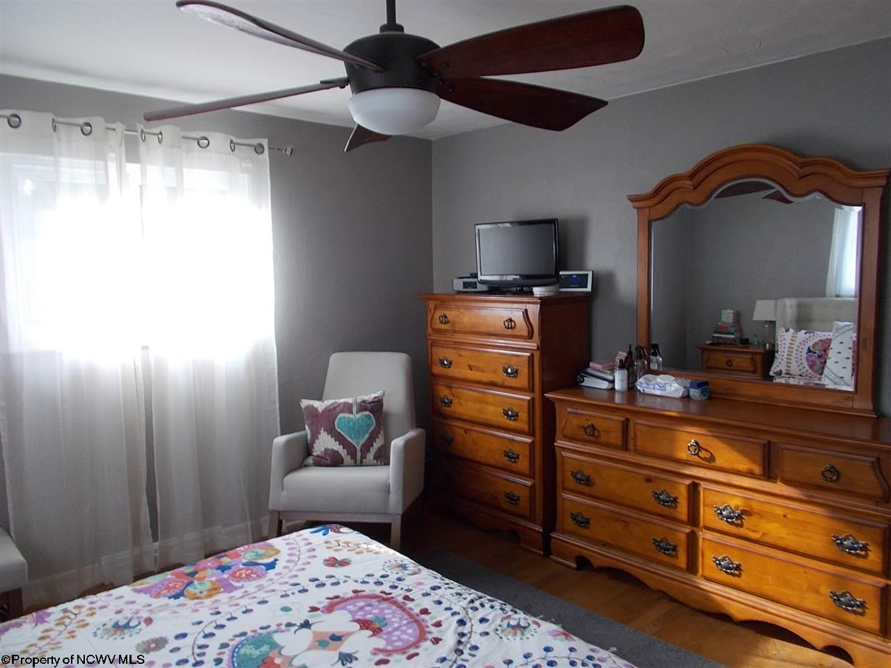 1132 Cloverhill Road Fairmont, WV 26554 - Photo 13 of 27 Gallery Image 13