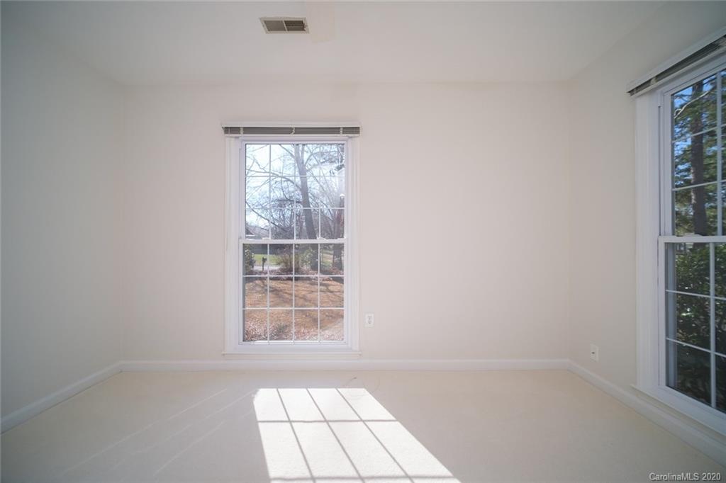 4408 Truscott Road Charlotte, NC 28226 - Photo 23 of 31 Gallery Image 23