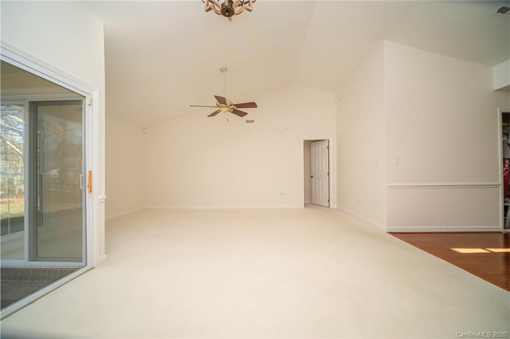 4408 Truscott Road Charlotte, NC 28226 - Photo 9 of 31 Gallery Image 9