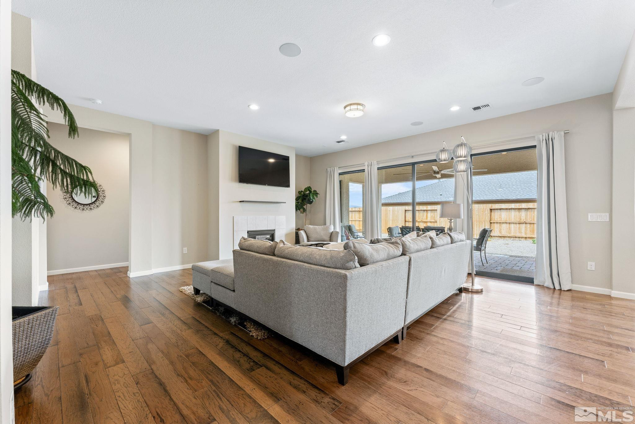 2523 Titanium Crest Drive Reno, NV 89521 - Photo 6 of 37 Photo 6