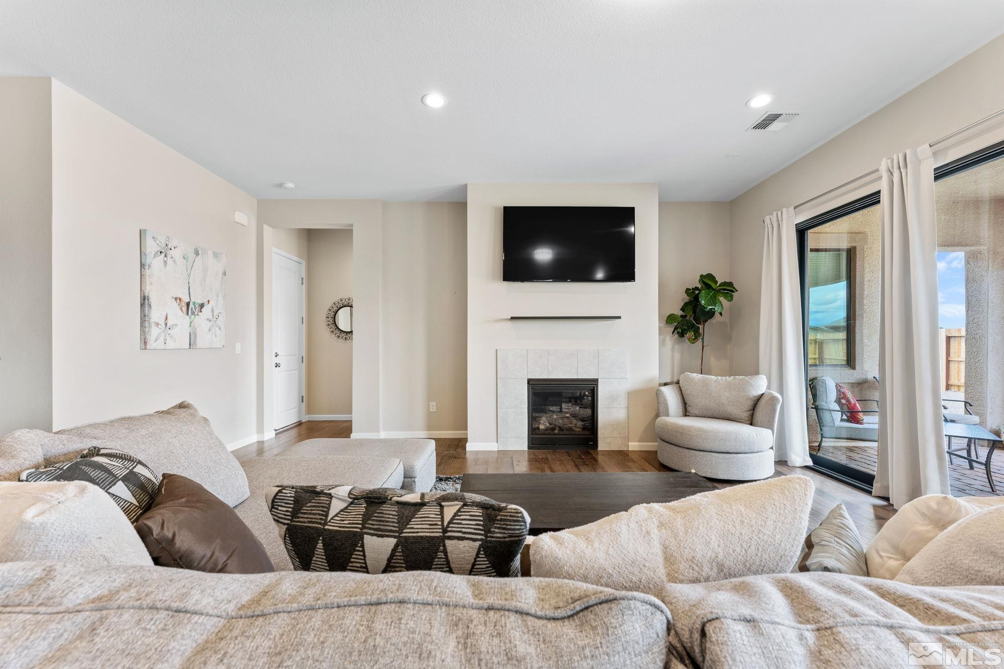 2523 Titanium Crest Drive Reno, NV 89521 - Photo 7 of 37 Photo 7