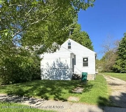 $64,900 | 1527 Robertson Avenue, Lansing, MI 48915