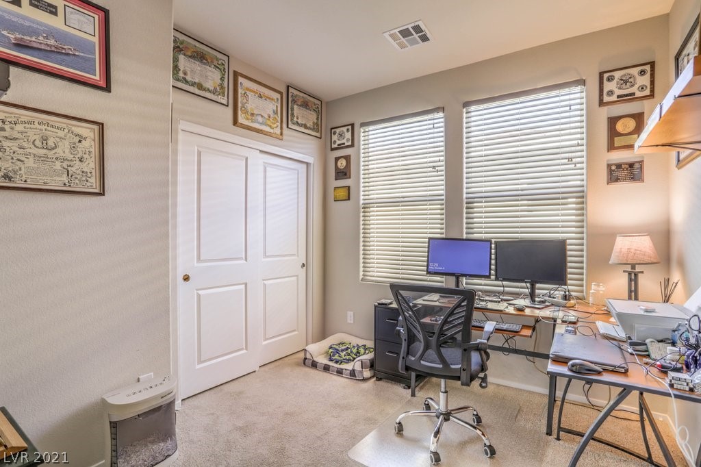 992 East Sunset Road Henderson, NV 89011 - Photo 27 of 43 Gallery Image 27