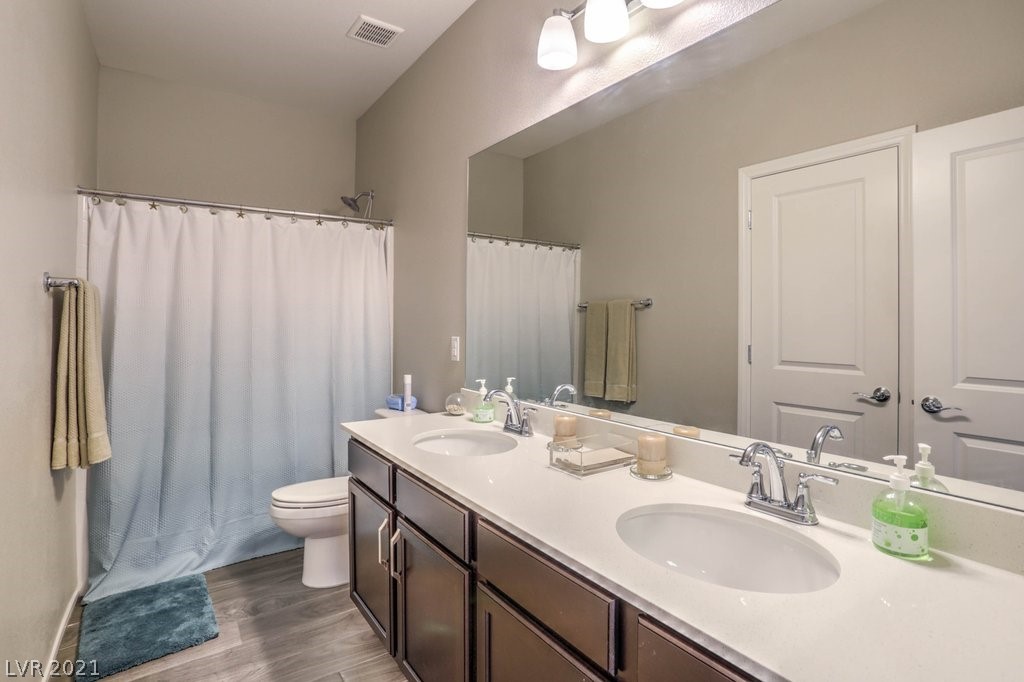 992 East Sunset Road Henderson, NV 89011 - Photo 29 of 43 Gallery Image 29