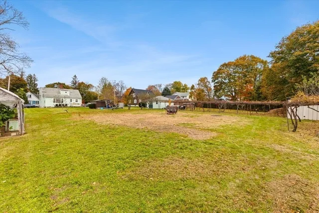 a view of an ocean view