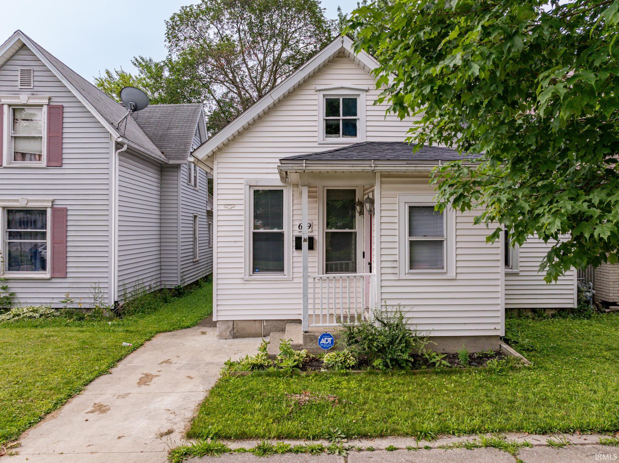 619 Huffman Street Fort Wayne, IN 46808 - Photo 1 of 27