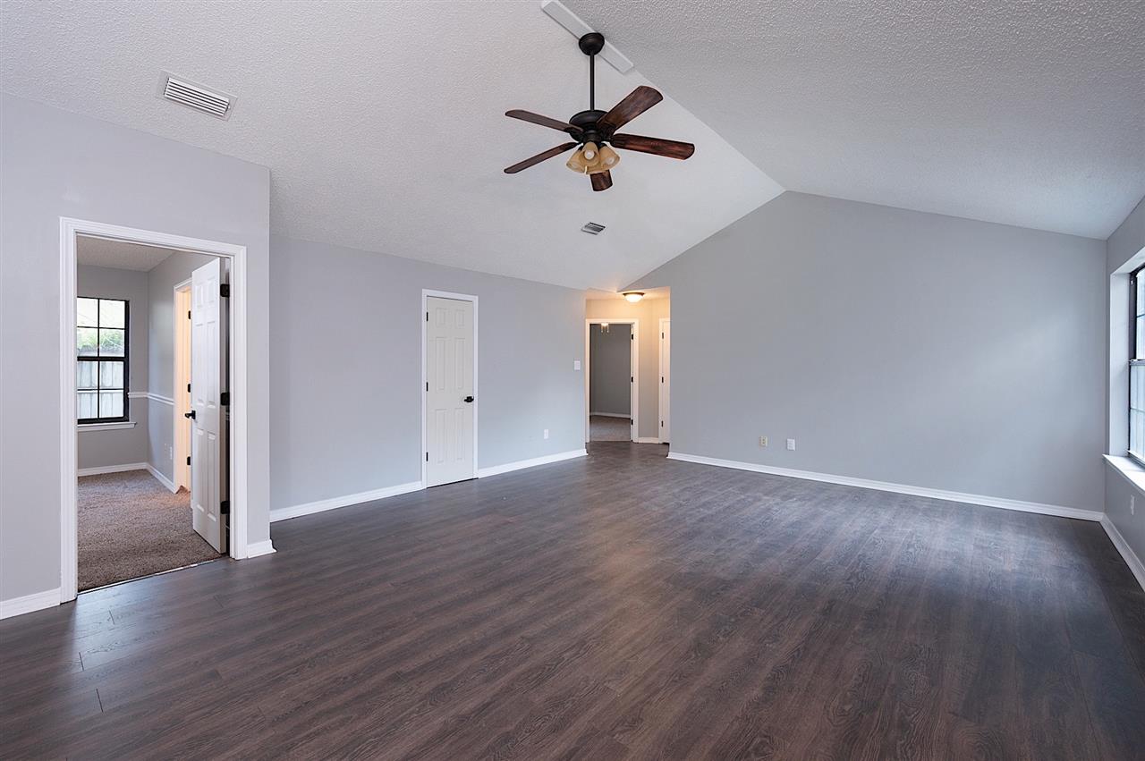 203 Maplewood Loop Daphne, AL 36526 - Photo 7 of 18