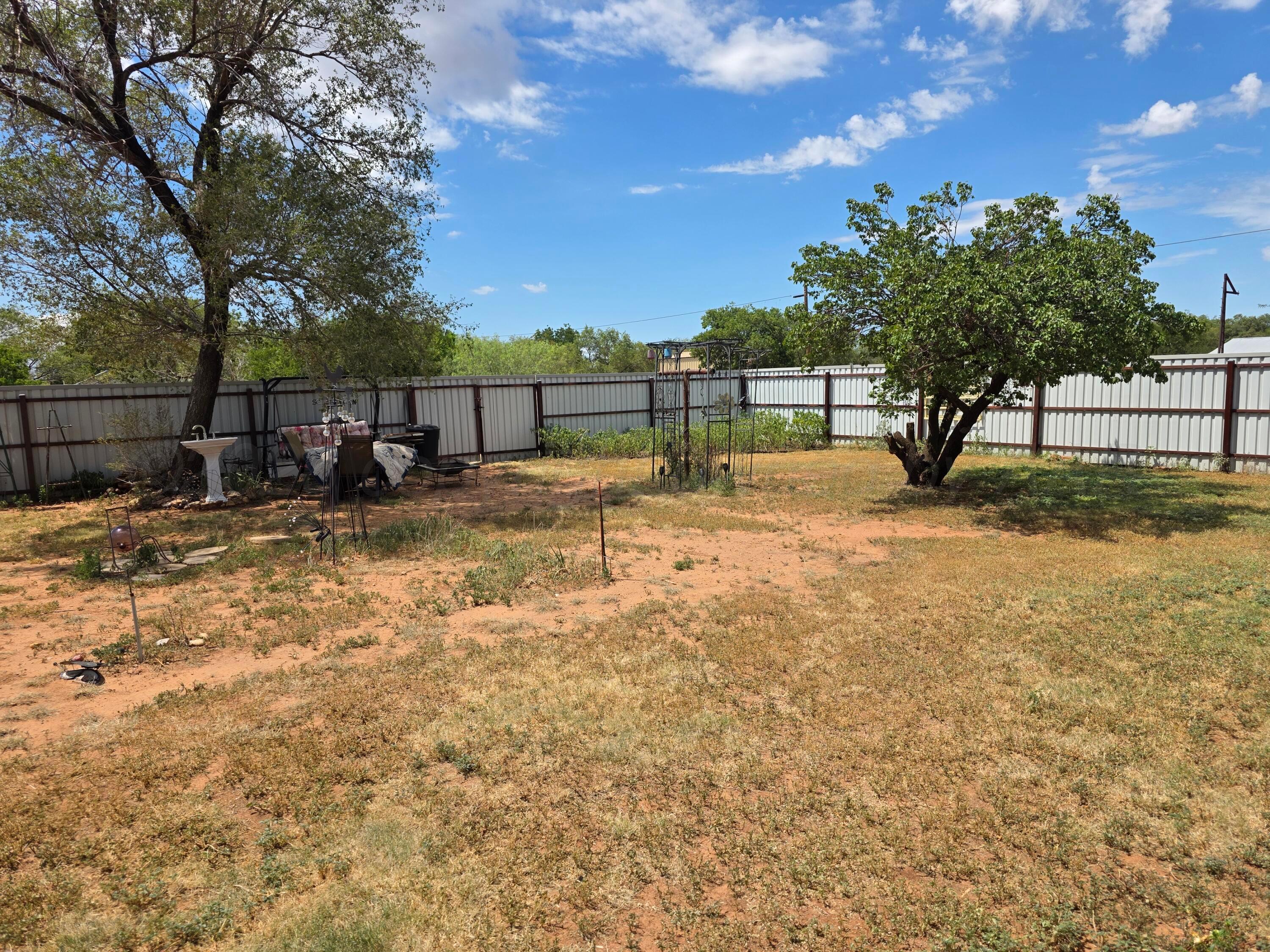 410 8th Street Southwest Childress, TX 79201 - Photo 48 of 65 20260712_151946